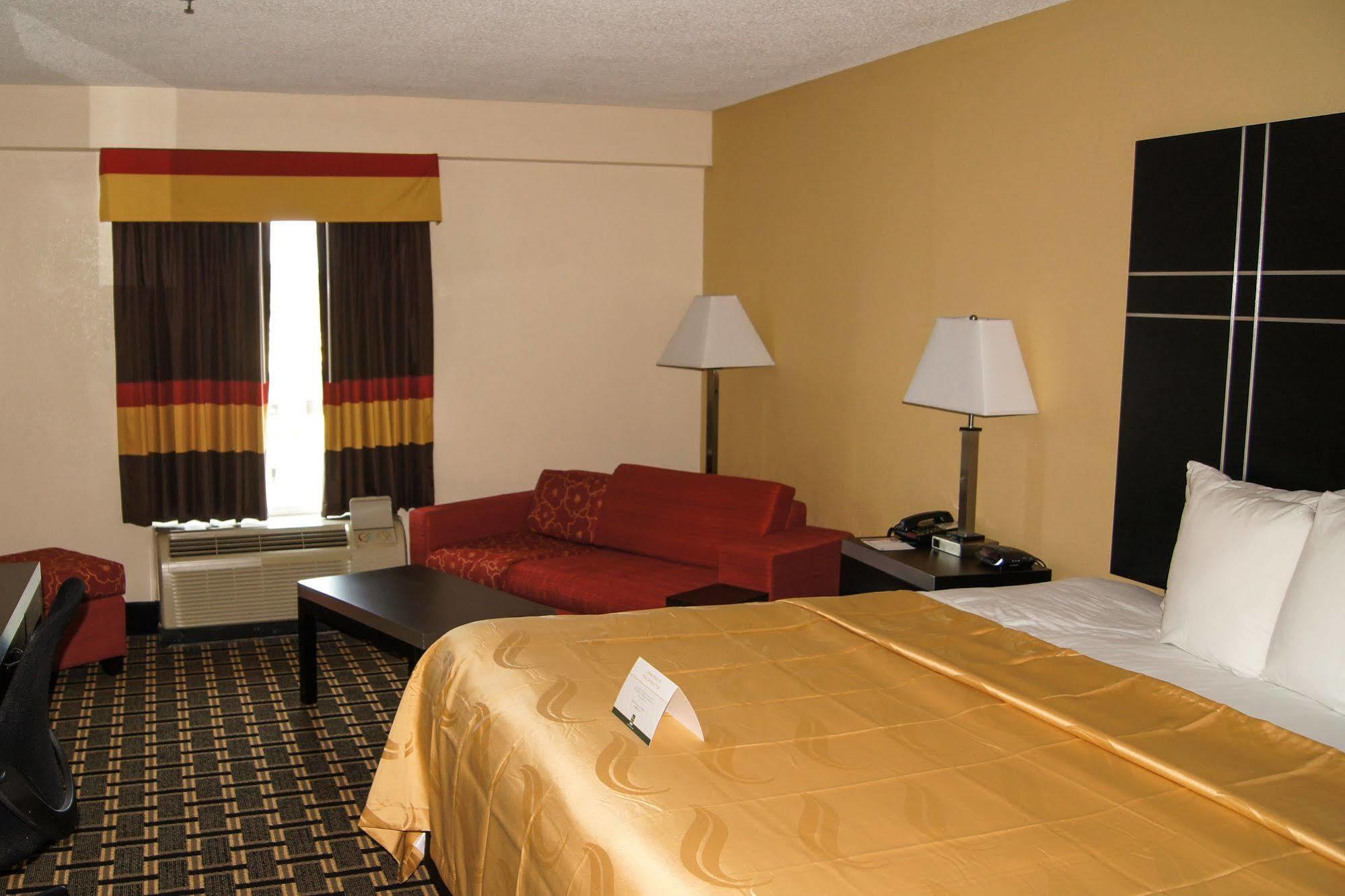 Quality Inn & Suites Union City - Atlanta South Exterior foto